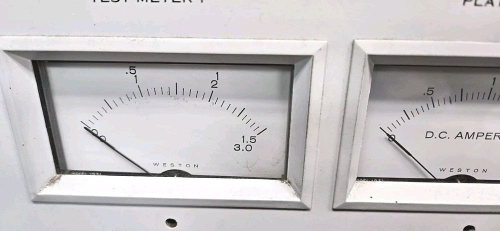 AM Transmitter Radio Front Panel Controls Collins 820 E/F-1