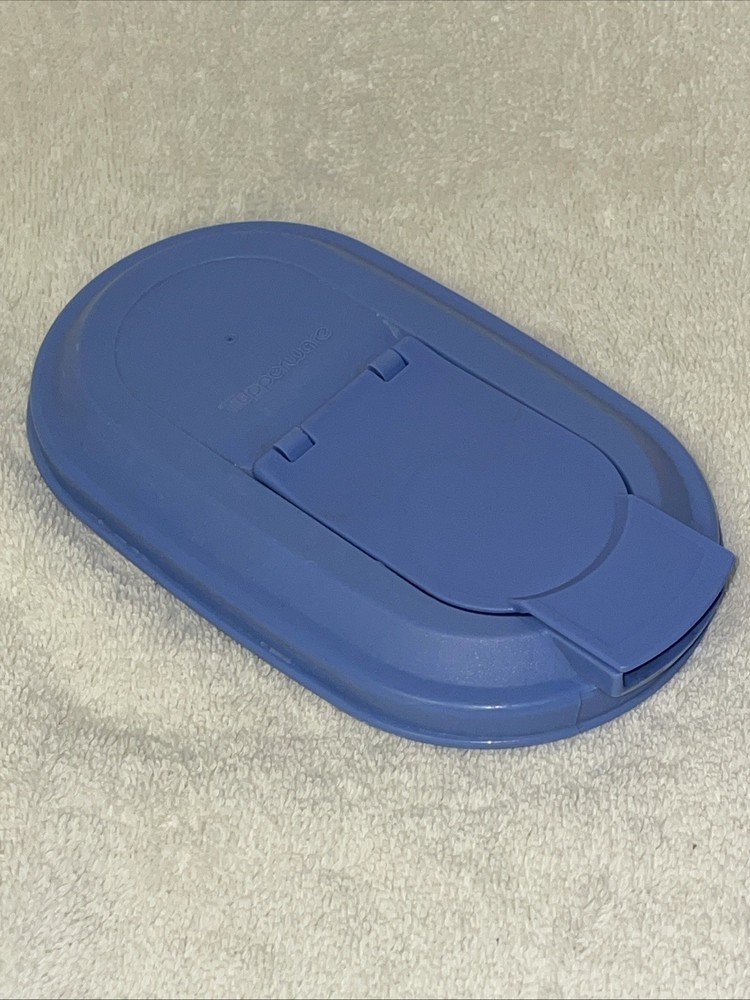 Tupperware Slimline Pitcher 2010B-2011B Replacement Seal Lid Blue.