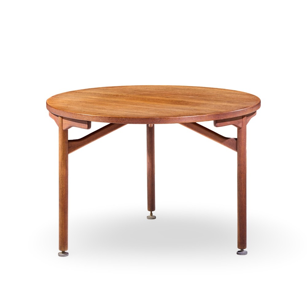 Jens Risom Mid Century Round Walnut Dining Table