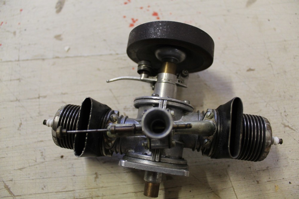Herkimer OK 1.20 Twin Opposed, Vintage Ignition/ Spark engine
