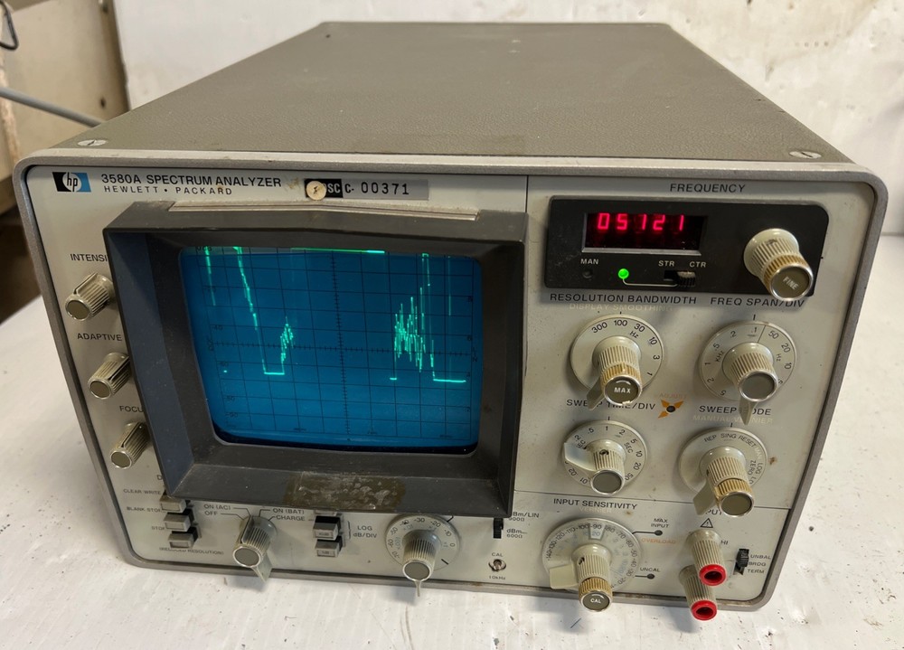 HP 3580A SPECTRUM ANALYZER TESTED WORKS 30 DAY RETURNS