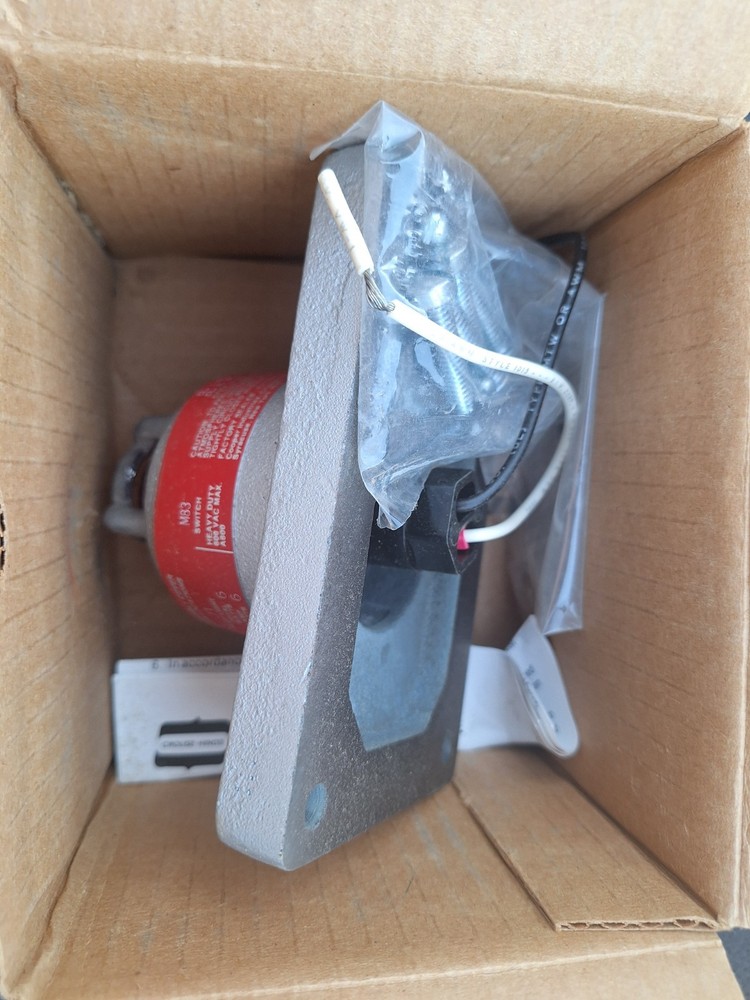 Crouse-Hinds DS455 J1 Pilot Light