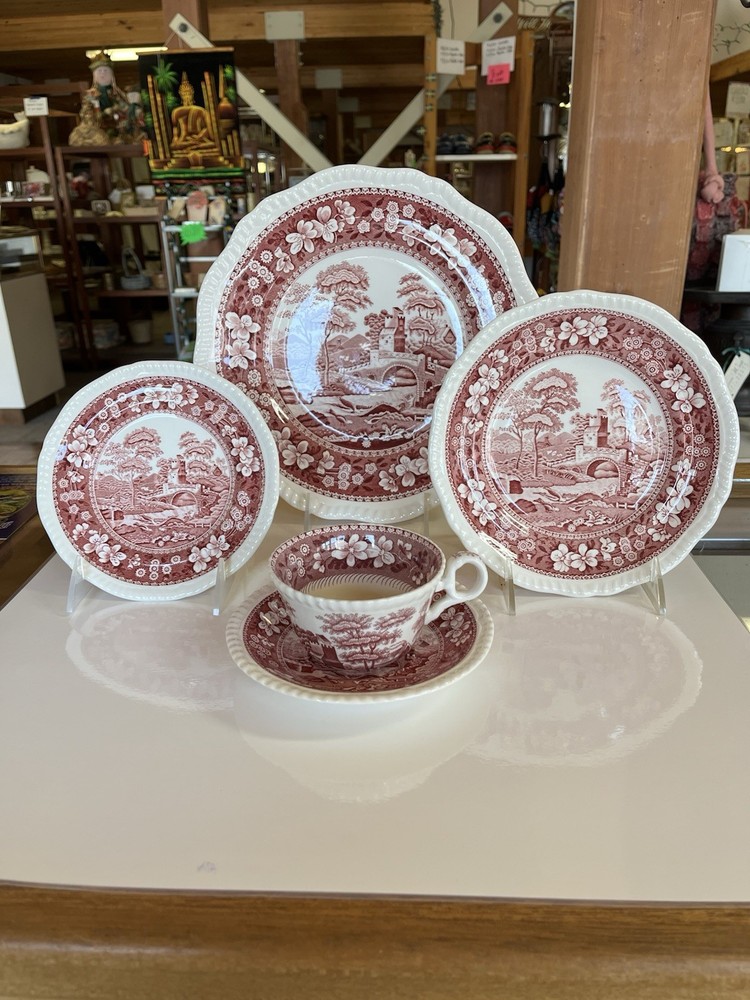 Spode Pink Tower 5-Piece Place Setting Bone China England