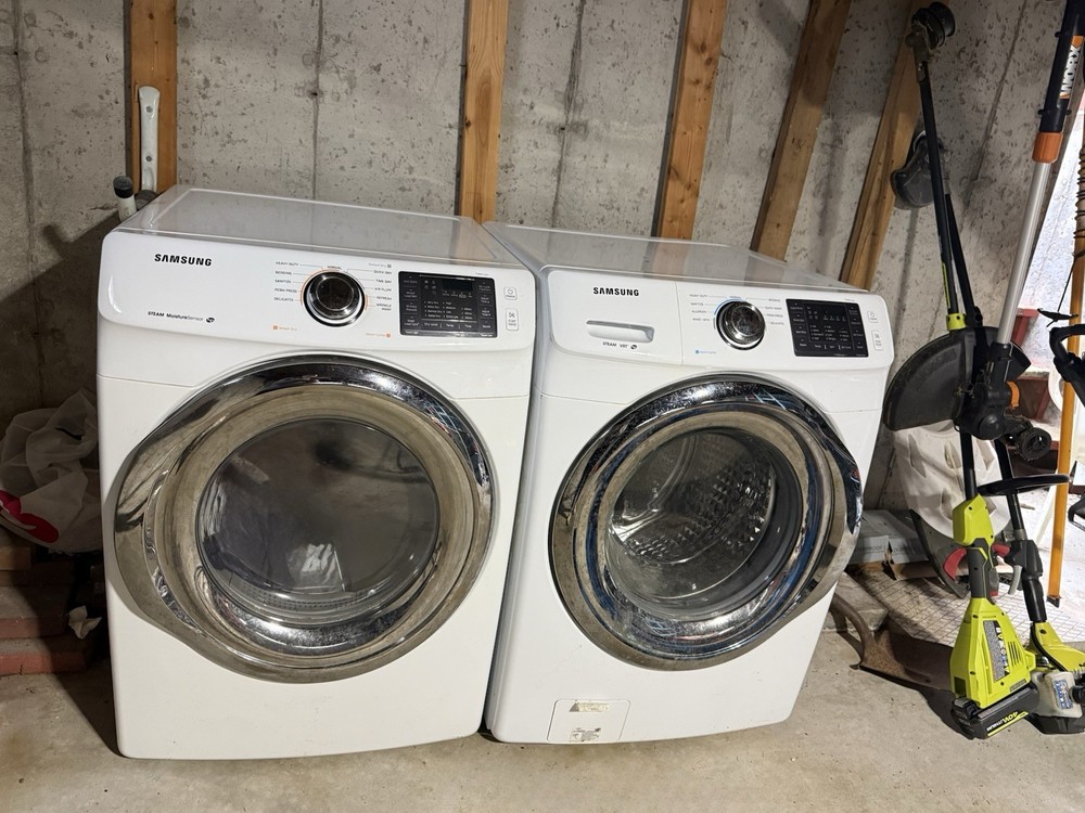 Samsung Front-Loading Washer & Dryer Set Steam MoistureSensor White Chrome