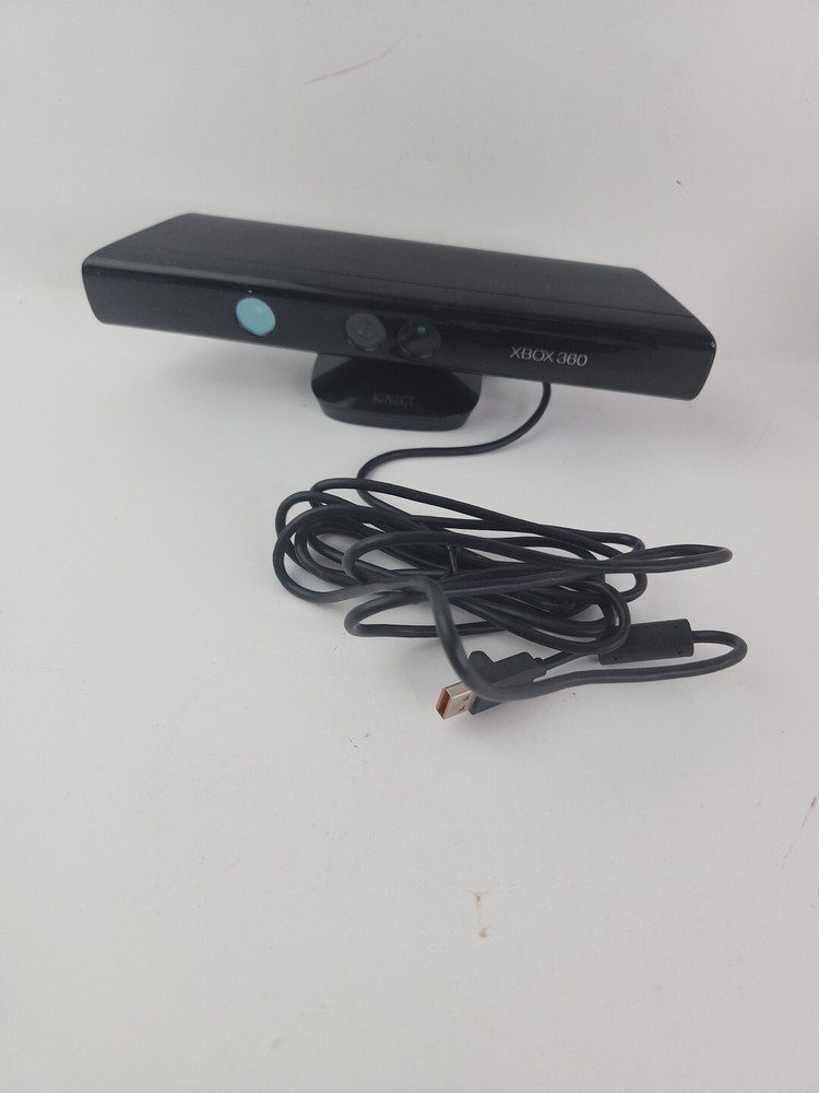XBox 360 Kinect Sensor Model 1414 + Kinect Adventures Microsoft