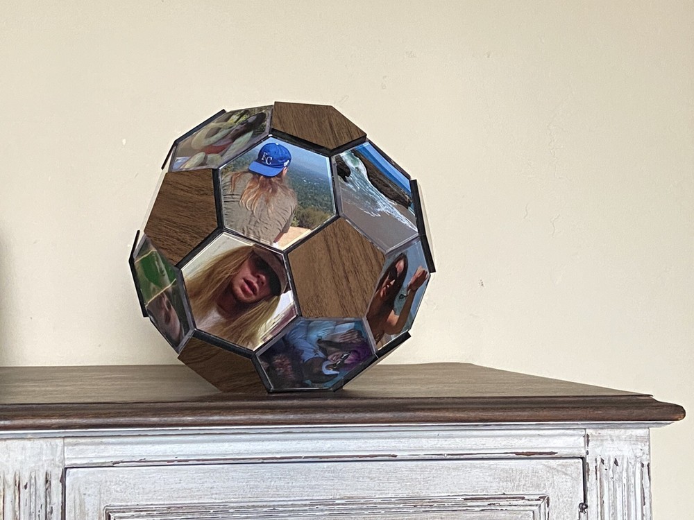 Photo Ball Picture Frame