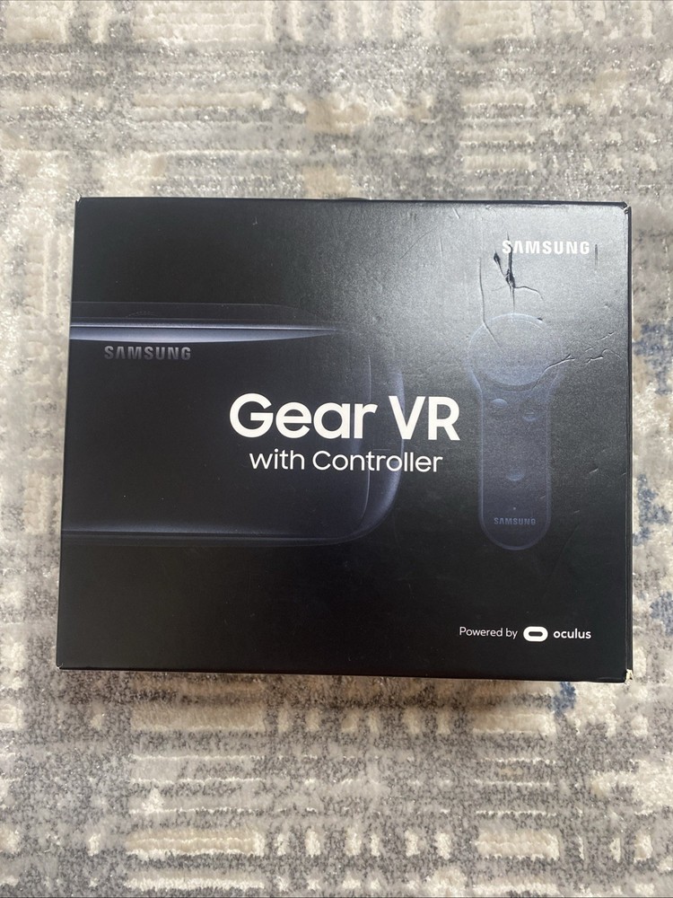 Samsung Gear VR SM-R324 With Controller