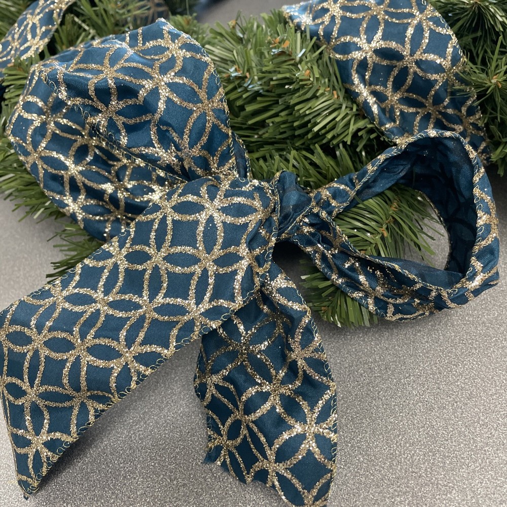 22” Wondershop Pine Wreath