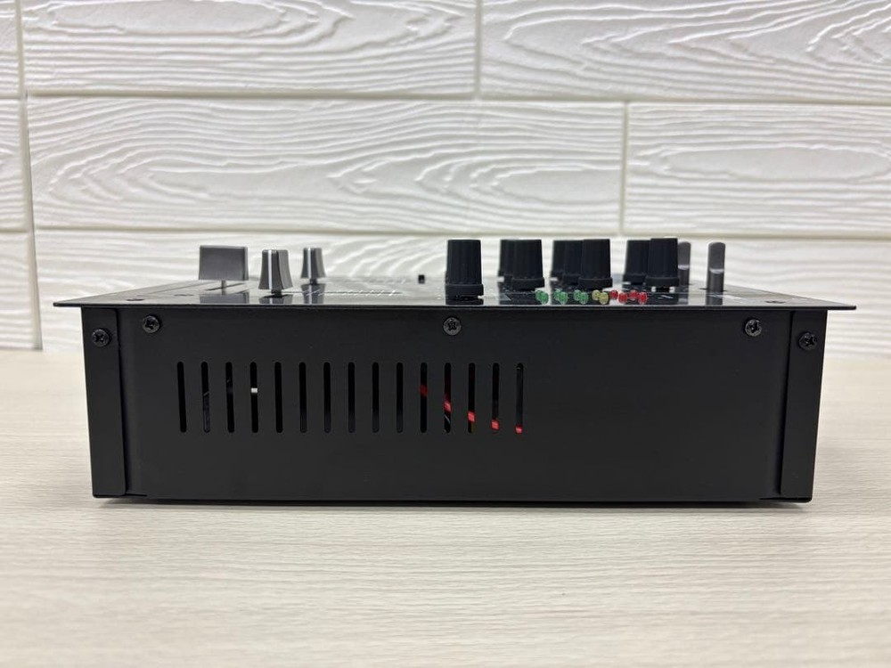 Reloop RMX-10BT Bluetooth Input DJ Mixer 40