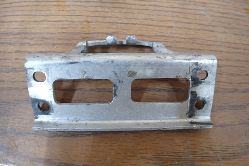 2009 SUZUKI GSXR1000 LICENSE PLATE TAG BRACKET