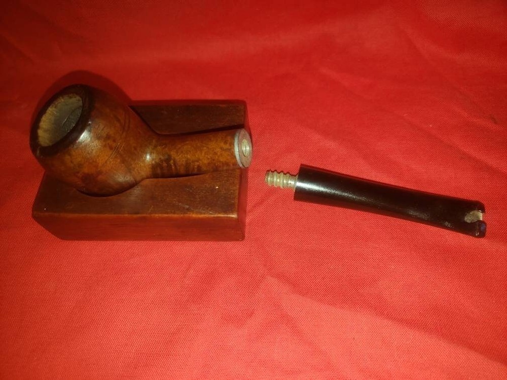 Vintage Brewster Smoke Pipe