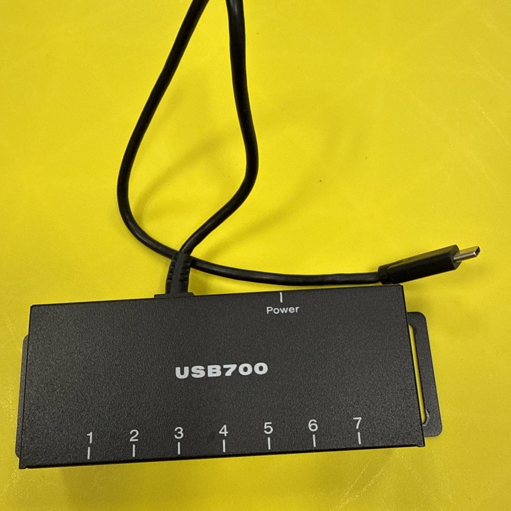 BrightSign  7-Port USB Hub (USB700)