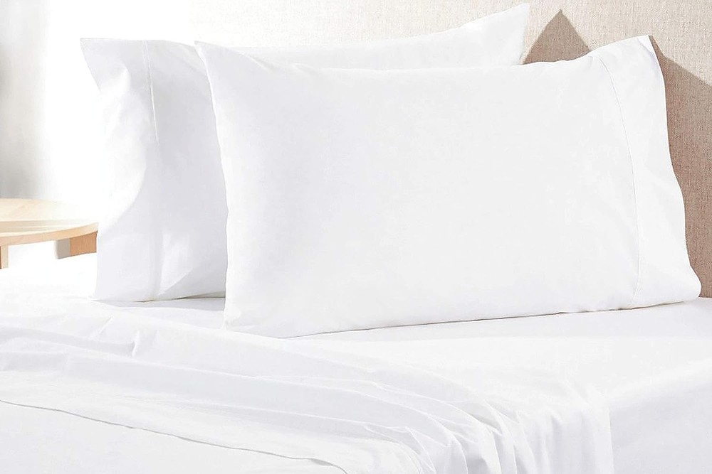 Aveesha 12 Pack Poly Cotton Pillow Cases - White Pillowcases - 180 Thread Count