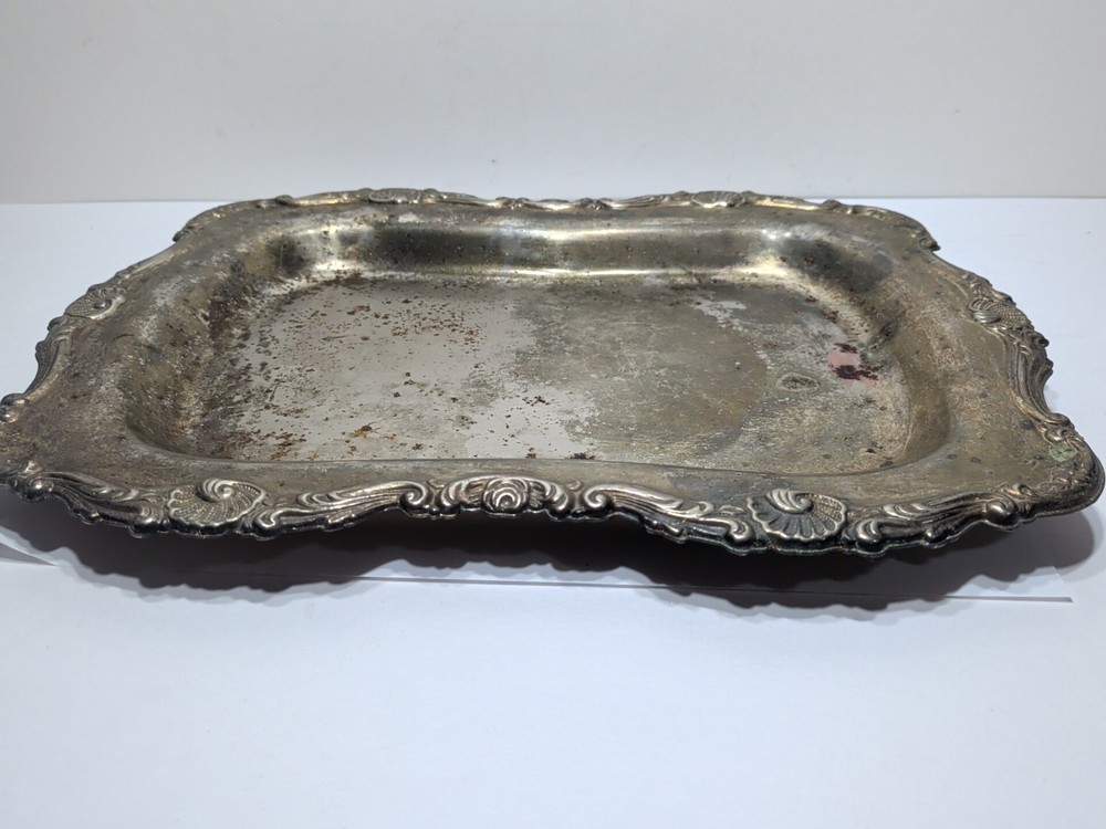 ✨VINTAGE✨ Silverplate Raised Scroll Design Raised Tray Platter