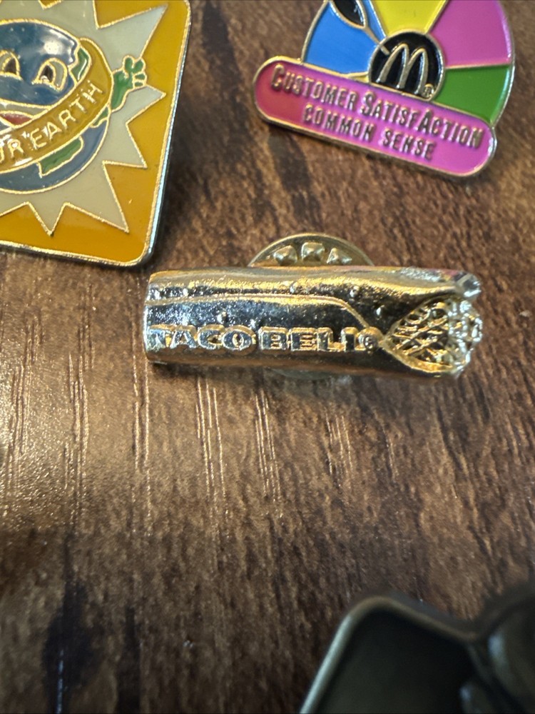 McDonald’s & Taco Bell Pin Backs