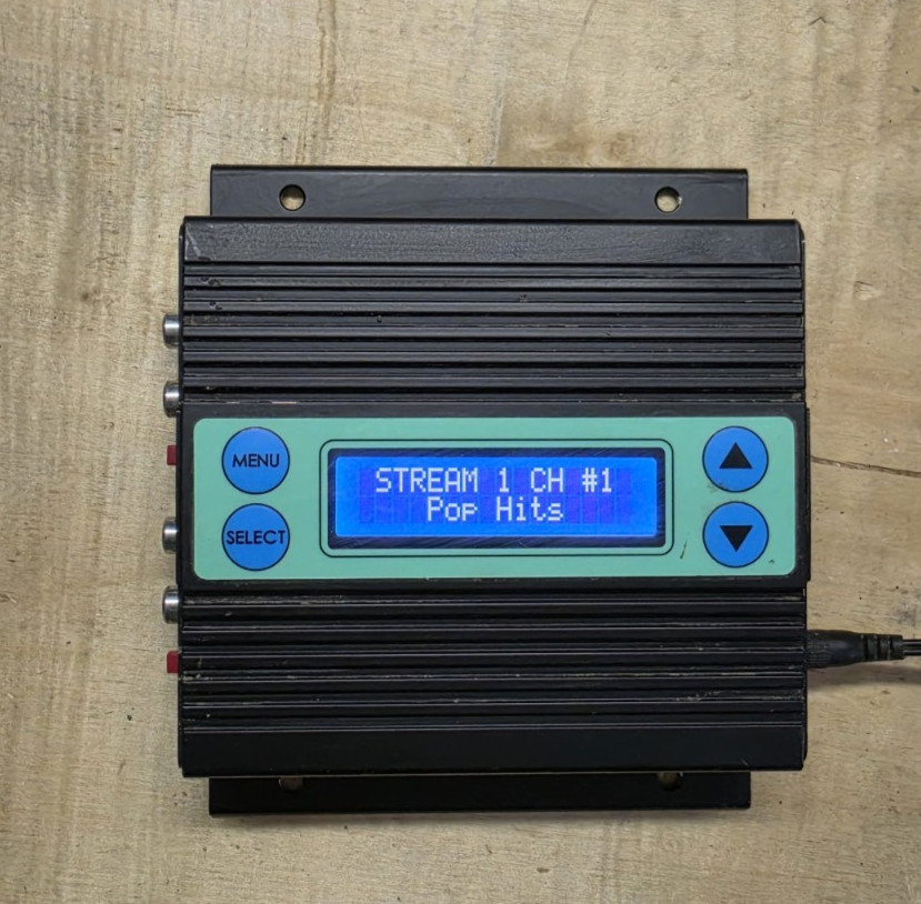 iLink LCD SO INTERNET LOADABLE MESSAGING, Model#ILINK-SO-2GB with Power Adapter
