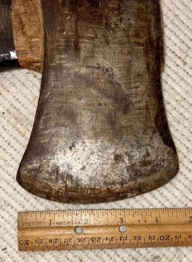 VINTAGE DOUBLE BIT WOODSMAN'S LONG HANDLE AXE