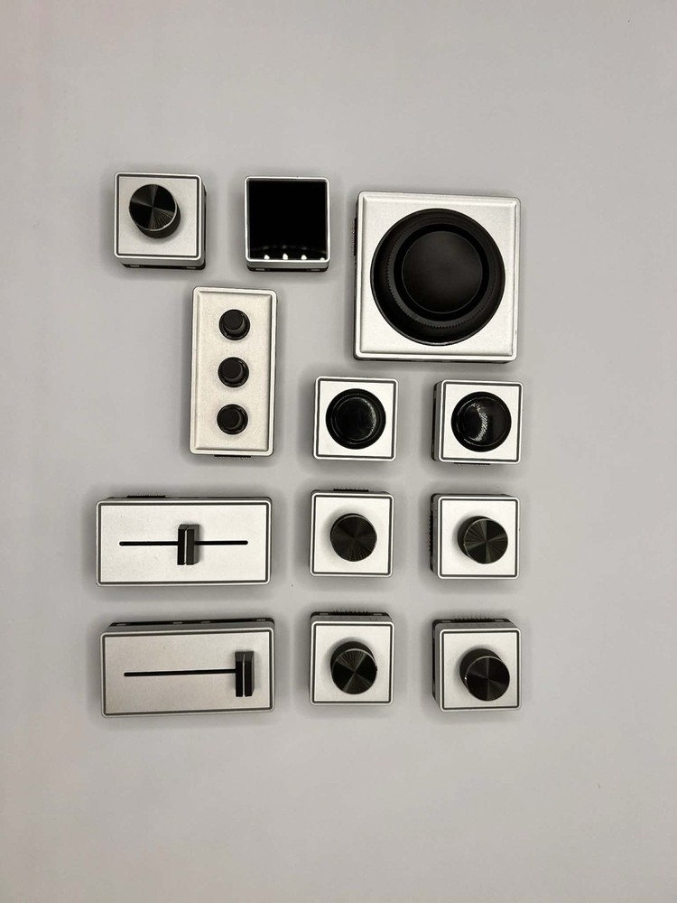 Monogram Creative Console