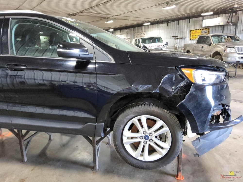 2019 Ford Edge Passenger Front Headrest Only Black Vinyl