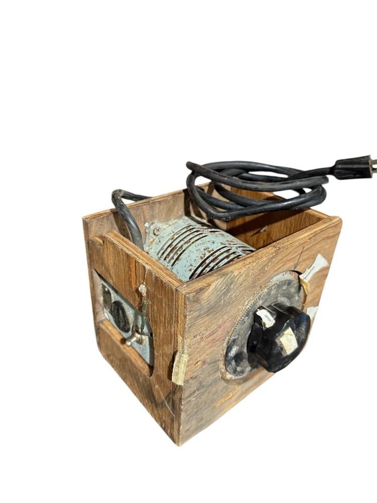 Antique Superior Electric Power Stat Variable Transformer