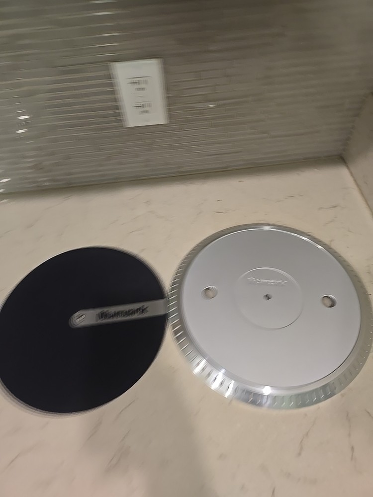 Numark TT200 Turn Table Plate And Mat.