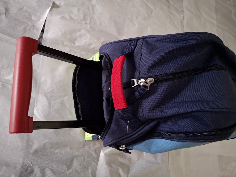 Jumping Beans Roller With Pull Out Handle Luggage Bowling Bag Zipper Closure