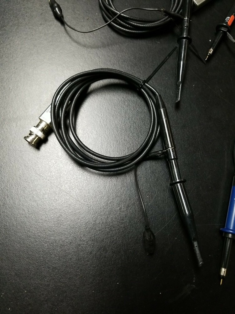 Oscilloscope Probes (x6)