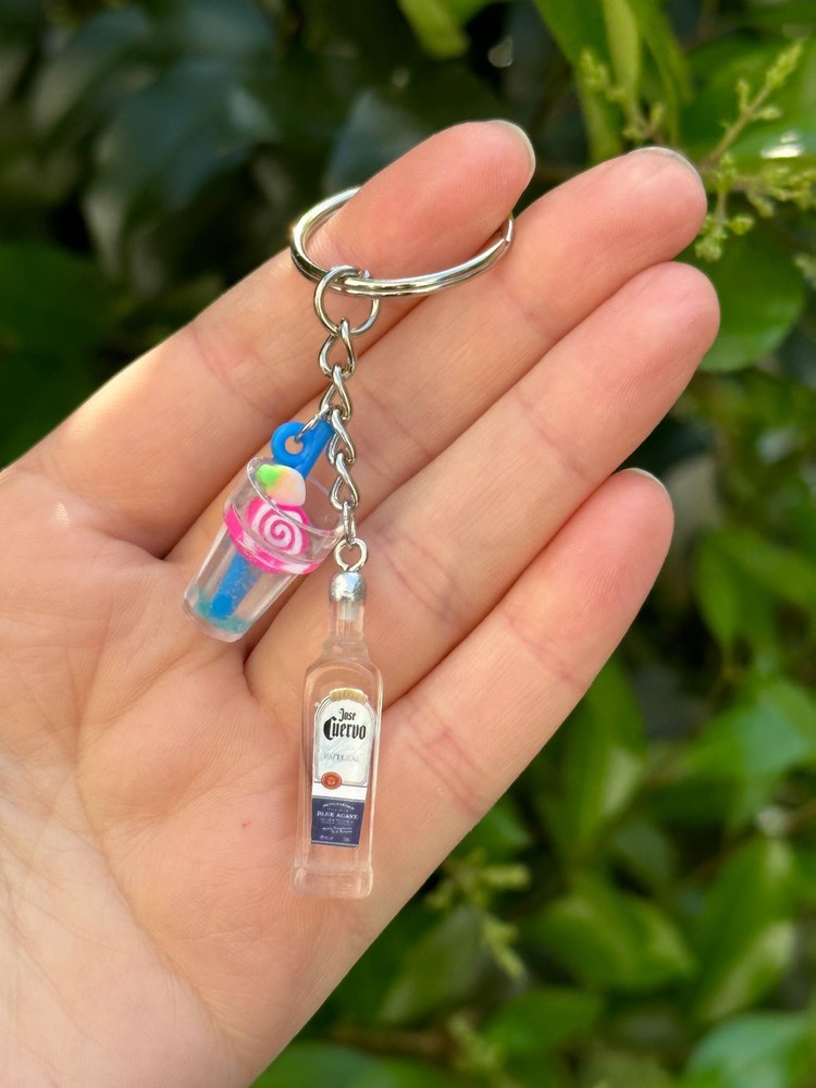 Mini Tequila with cocktail cup Keychain Silver