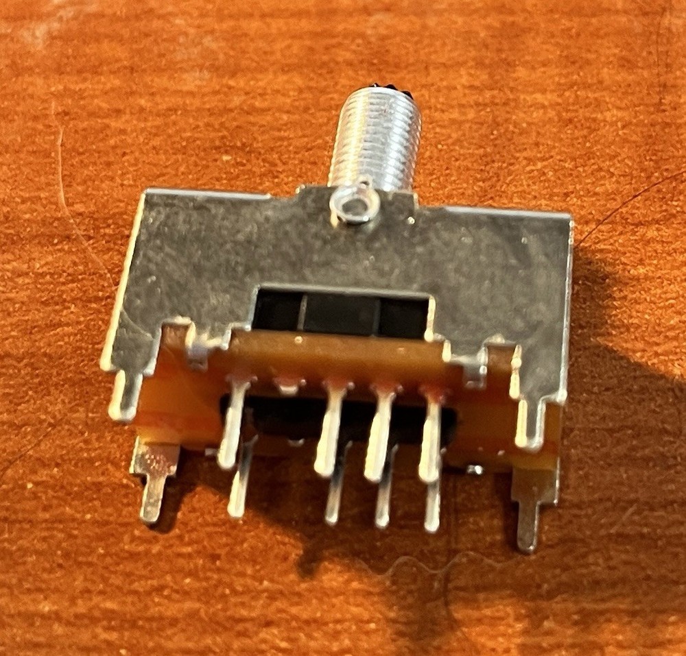 TS-23E02 - Center Return Switch - Shaft 11.5 mm