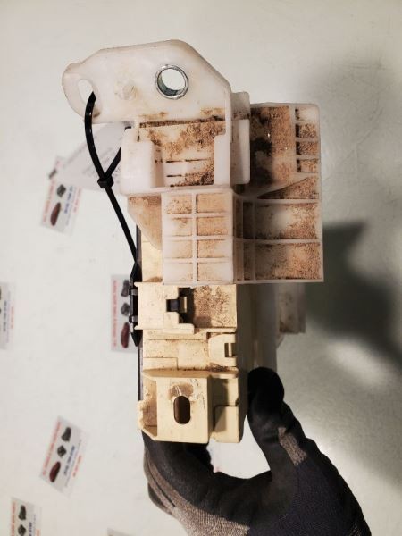 CAMRY 2019 Fuse Box Cabin 40420