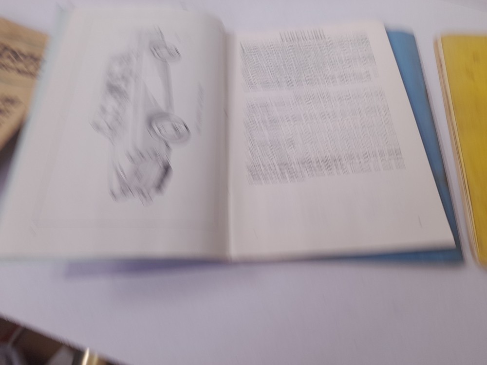 Vintage Austin Handbooks