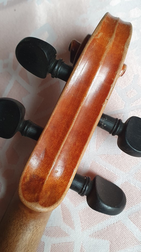 nicely flamed & old 3/4 Violin violon