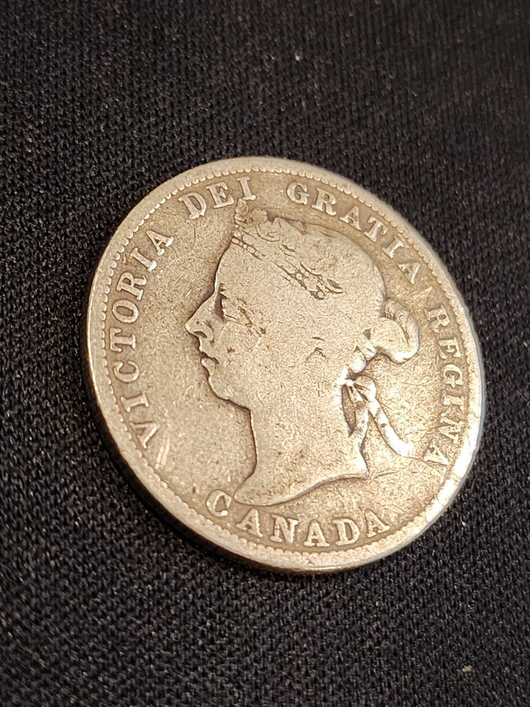 1900 Canada 25 Cents Silver Coin