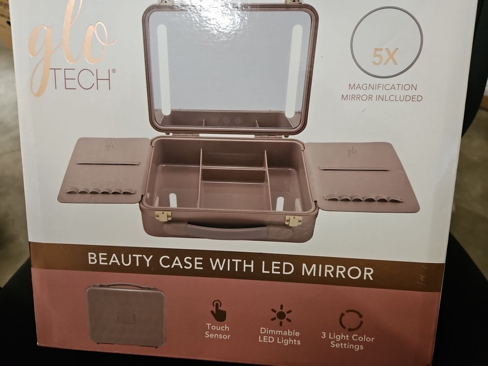 Glo Tech Beauty Case With LED Mirror - Pink - Open box