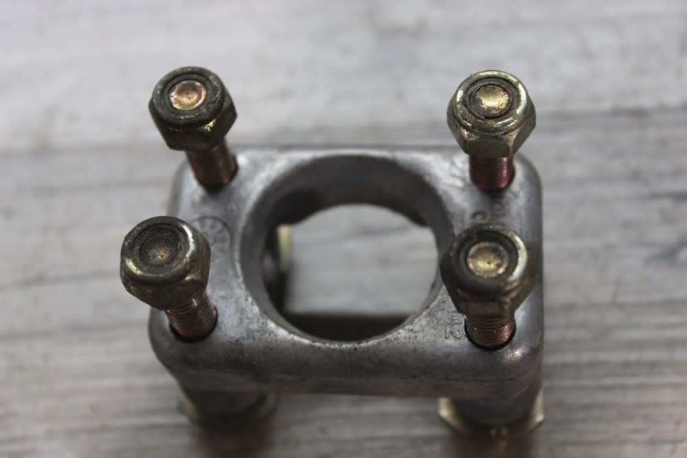 1999 Ski-doo Summit 600 Handebar Riser Clamp Block