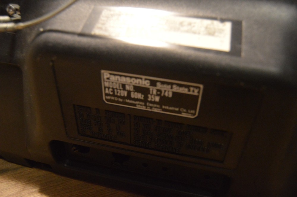 Panasonic TV TR-749 Solid State Television Vintage Retro Working