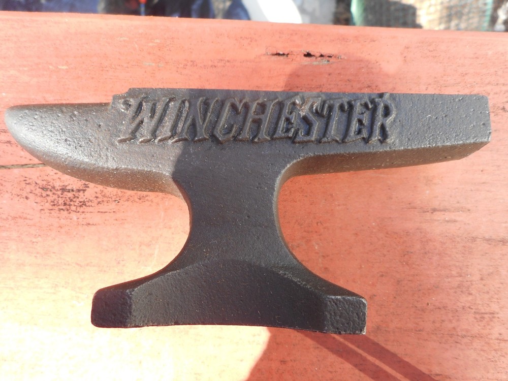 WINCHESTER MINI ANVIL