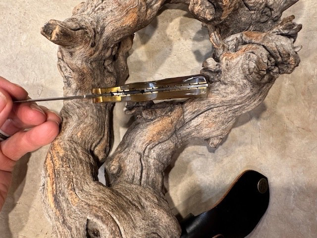 Swee Damascus folding blade knife w/ Rams horn handle, lock back blade & sheath