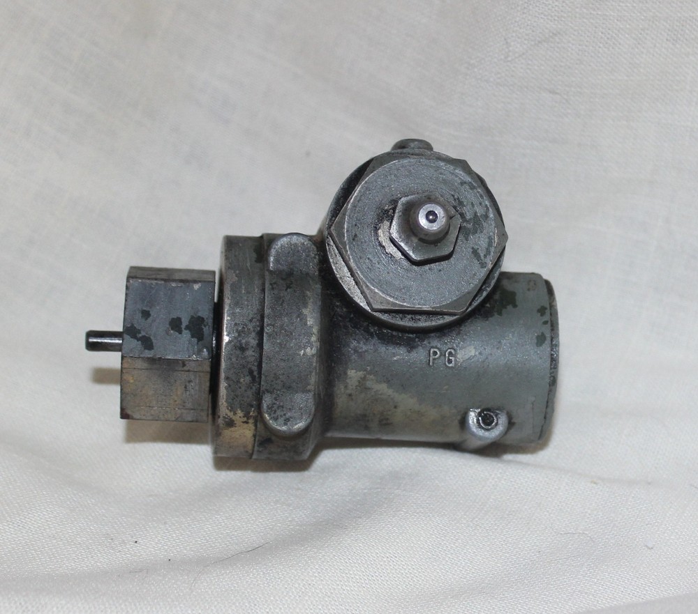 M35 M51 SPEEDOMETER DRIVE UNIT 7409623-1