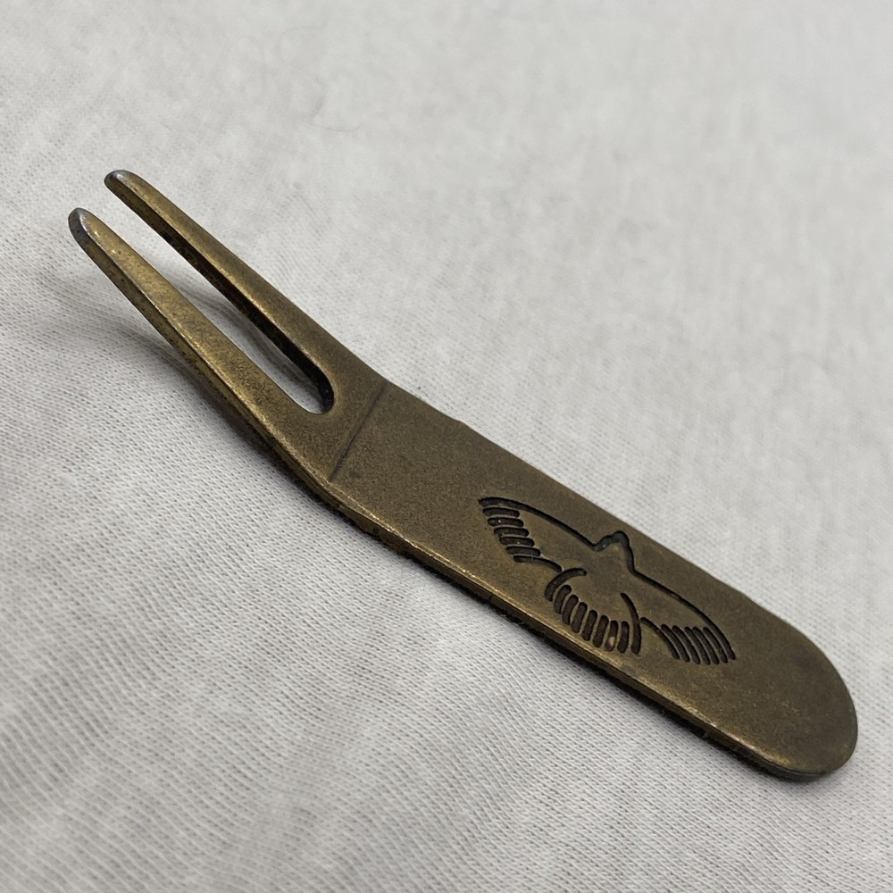 Unique Divot Tool - Only One Anywhere