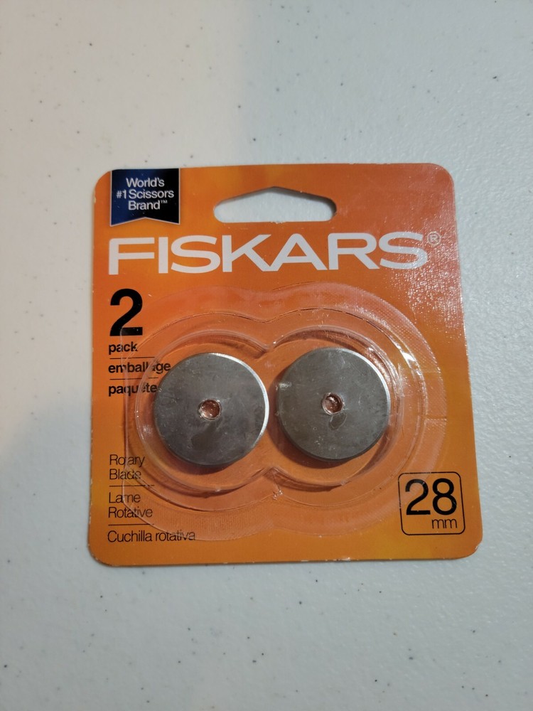 Fiskars 28mm 2 Pack Rotary Blade Replacement Blades