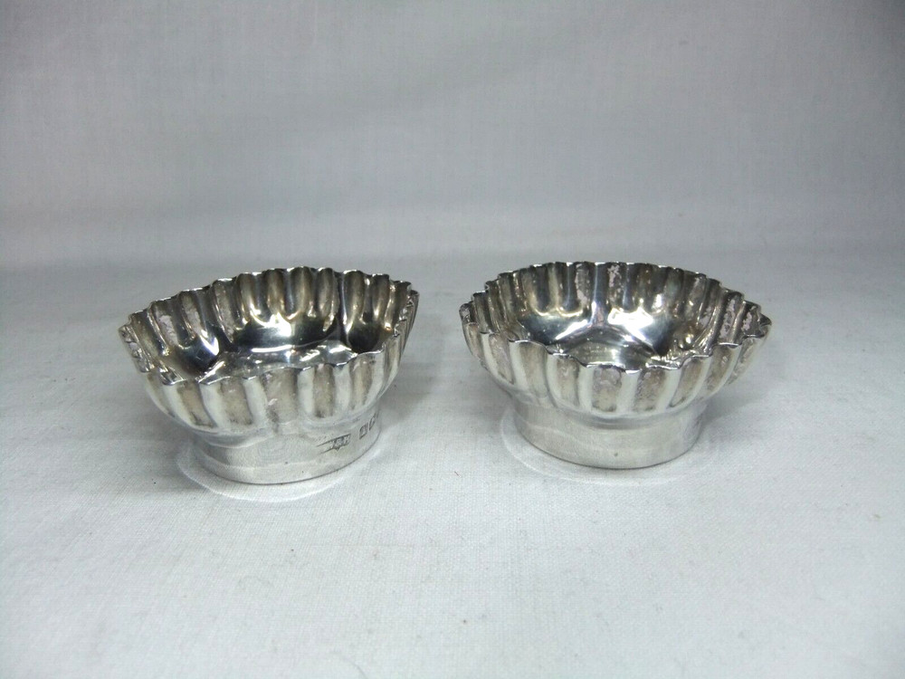 Pair Antique Sterling Solid Silver Hexagonal Scalloped Open Salt Cellars 1892