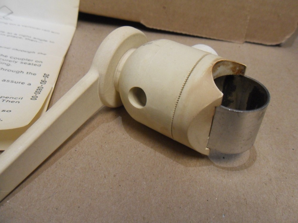 Shakespeare 4189 Nylon Antenna Rail Mount