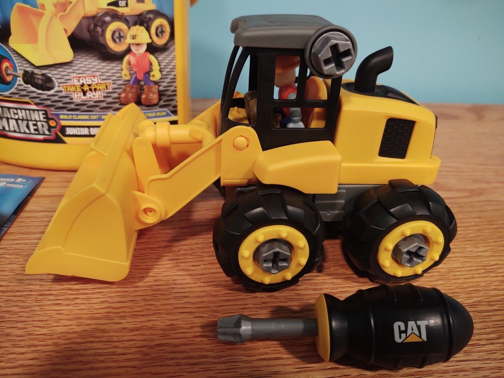 CAT Machine Maker Junior Operator Wheel Loader
