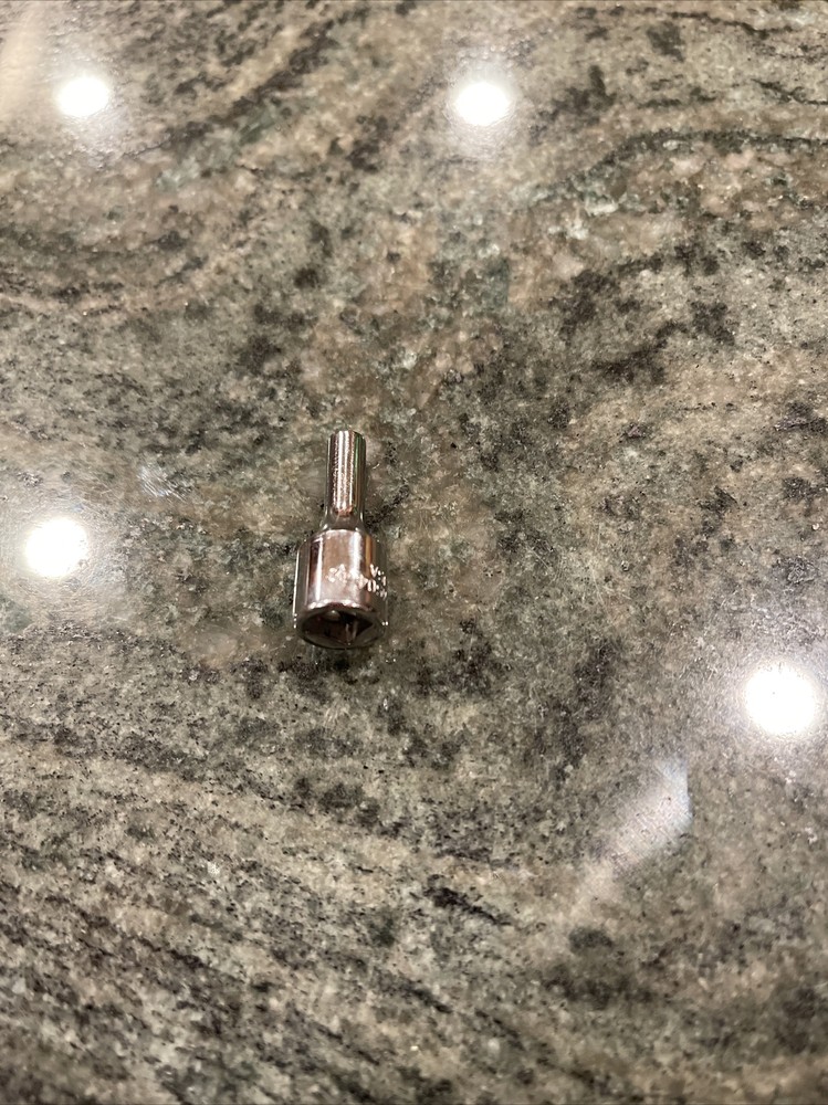Snap On tms04 1/8" 1/4" drive 6 point semi deep chrome socket