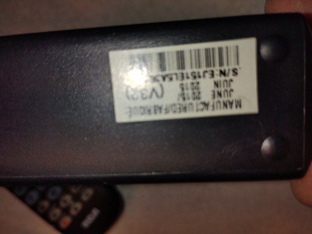 rca atsc converter box wit remote untested