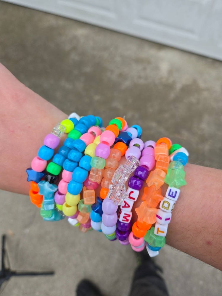 10 random kandi bracelets