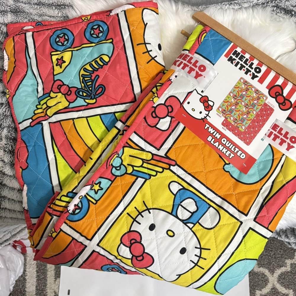 Hello Kitty Twin Quilted Blanket