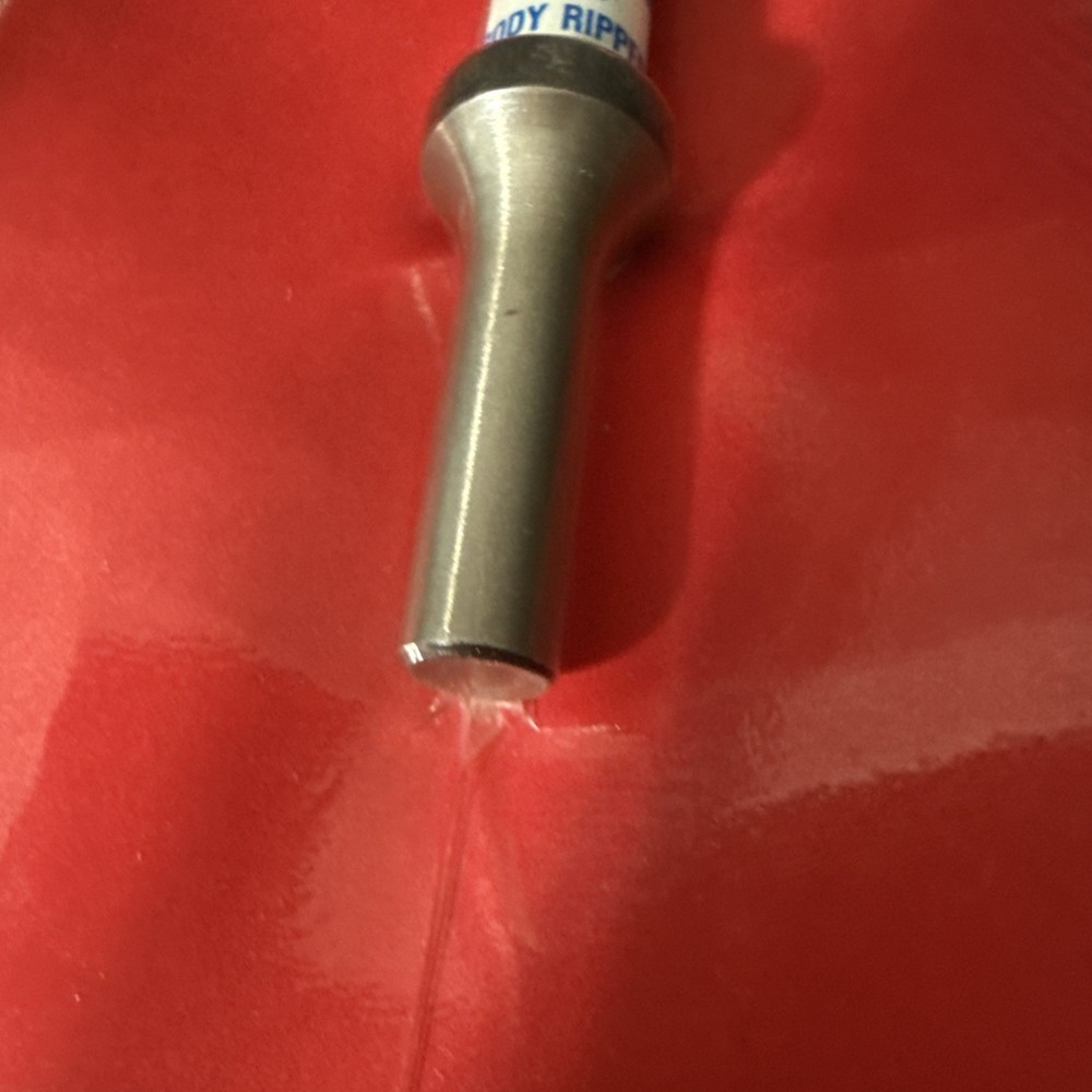 OLD FORGE TOOLS PNEUMATIC AIR CHISEL 1955 AUTO BODY WORK BODY RIPPER CHISEL NOS