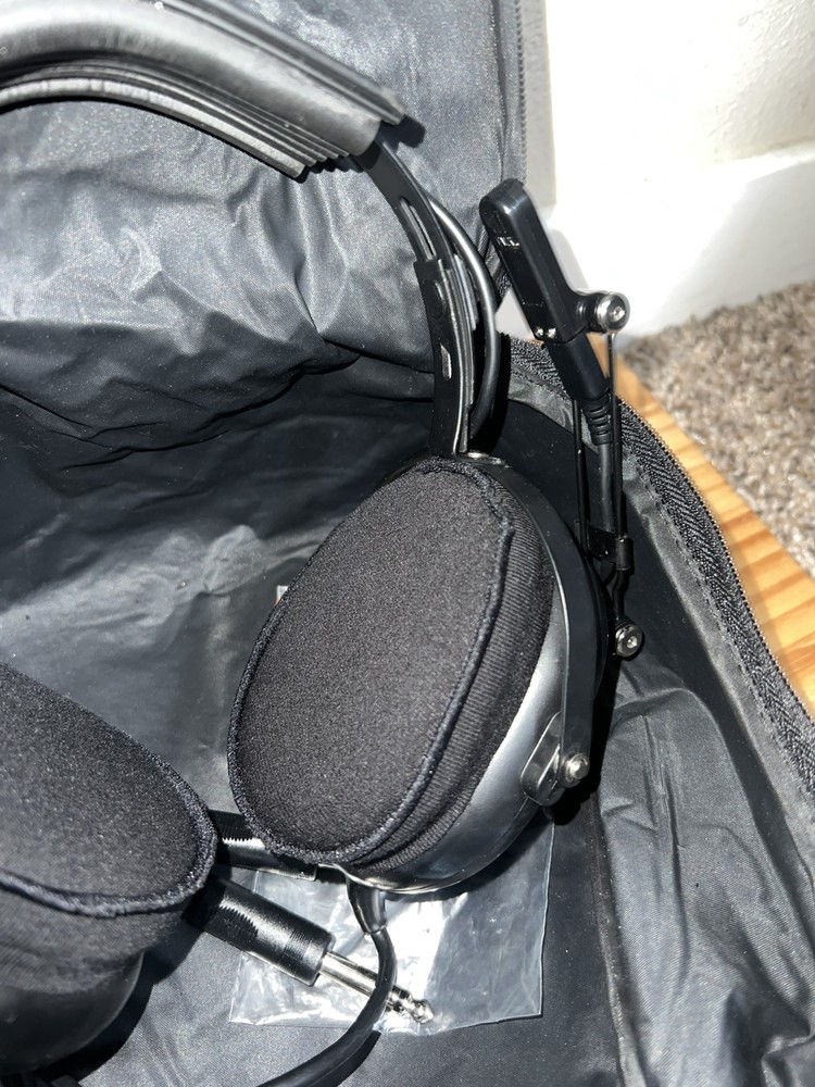 Flightcom Classic Noice Reducing Aviation Headset Untested